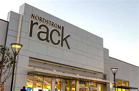 nordstrom rack los angeles photos